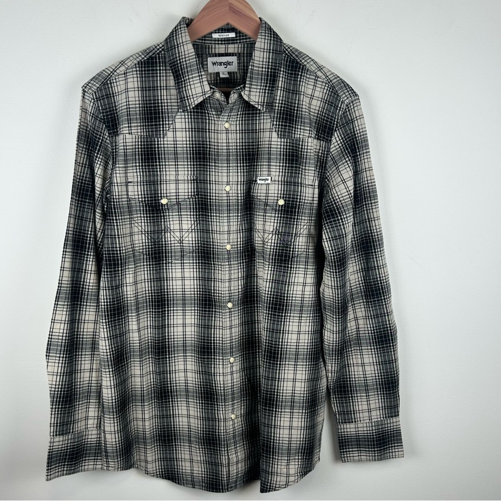 Wrangler Black & White Plaid Western Pearl Snap Shirt Men’s M Rodeo Cowboy Ranch - Picture 3 of 12